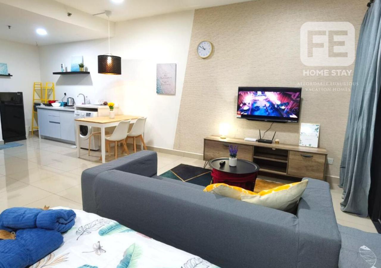 Netflix Wifi Trefoil Homestay Setia Alam Sacc Homestay Fe Шах-Алам Екстер'єр фото